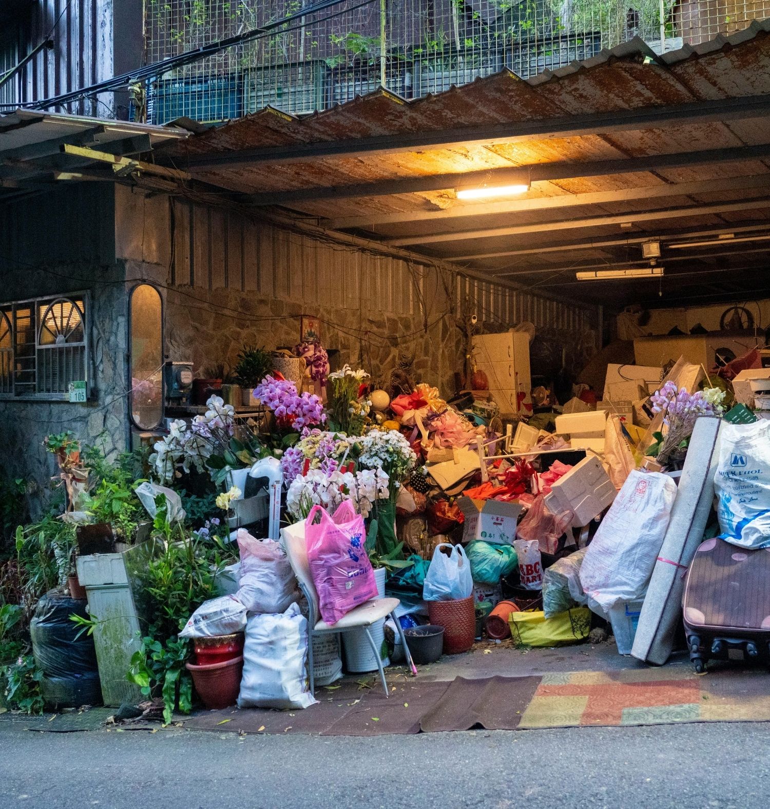 Hoarding Cleanup in Western Springs, IL